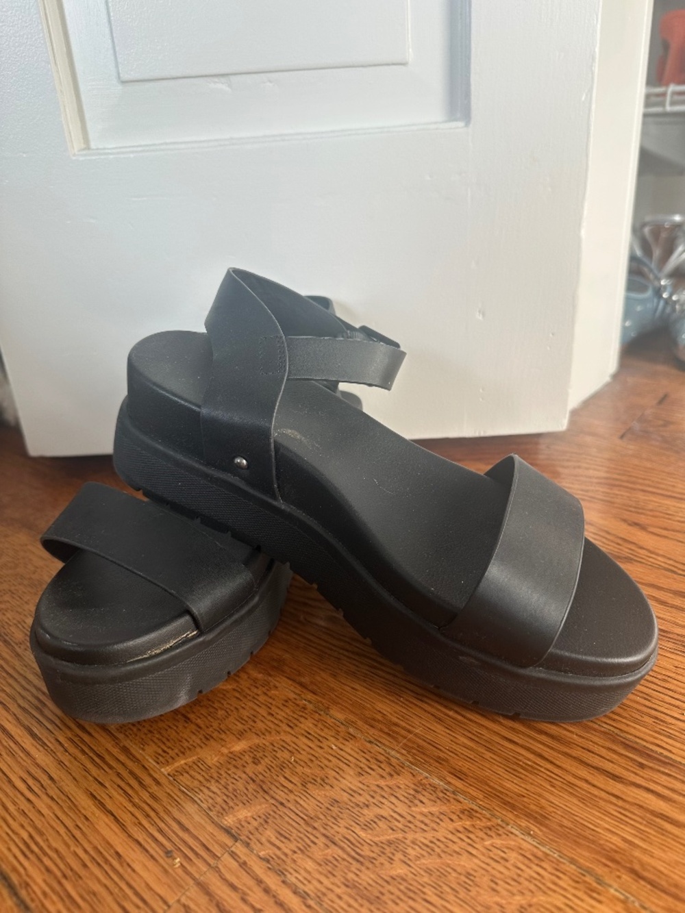 MIA Kayci Platform Sandal